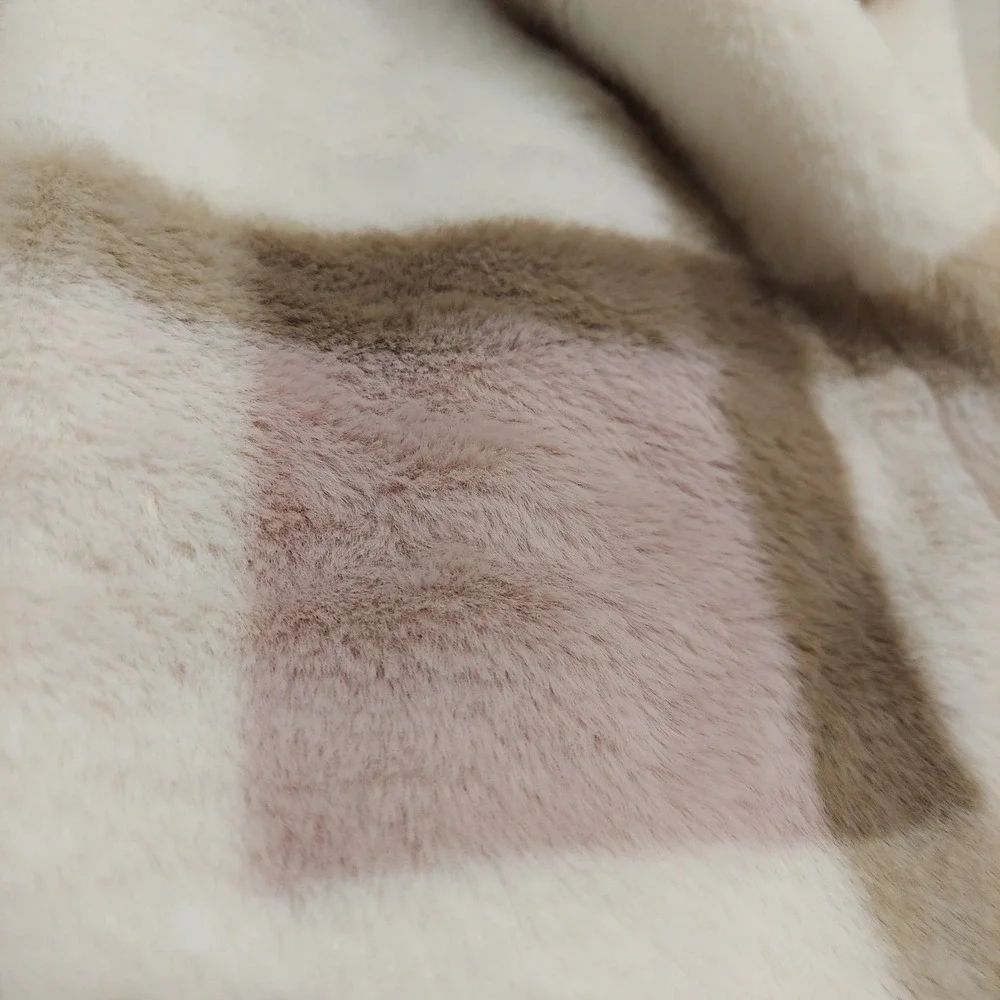 N/A plush faux